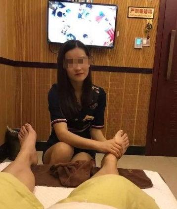 精选国产女技师服务视频,专业与贴心的完美融合